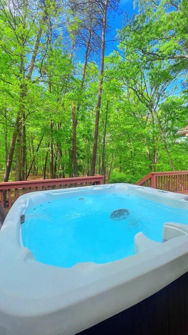 Emerald Cabin W/Hot Tub, Firepit, Lake, Skiing Basye Εξωτερικό φωτογραφία